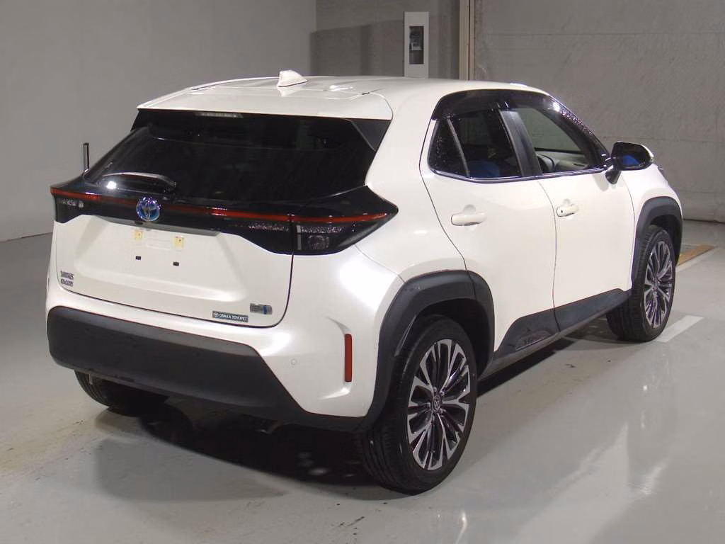 TOYOTA YARIS CROSS