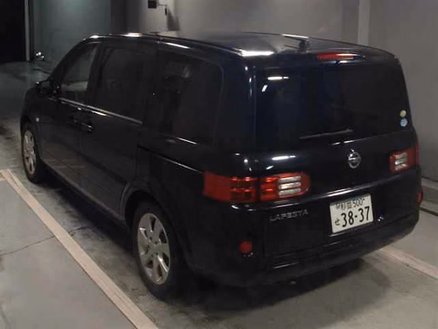 NISSAN LAFESTA