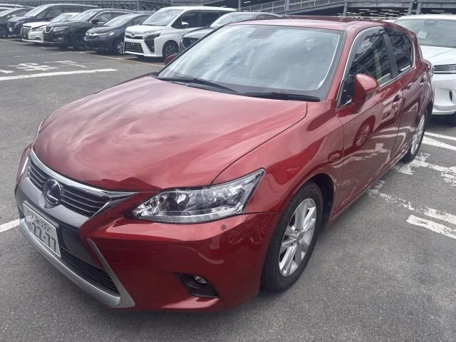 Lexus CT200h