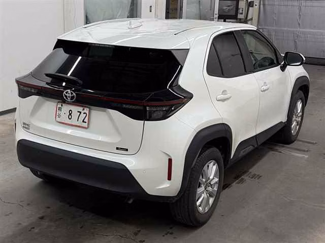 TOYOTA YARIS CROSS