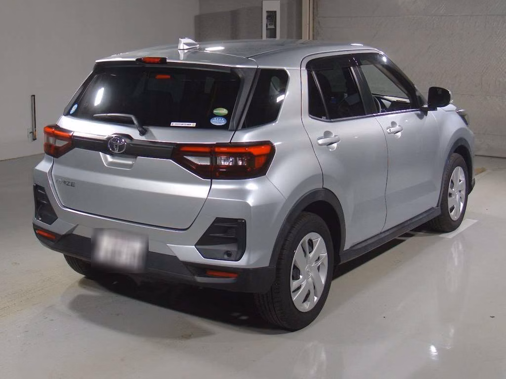 TOYOTA RAIZE