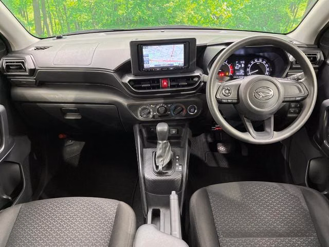 DAIHATSU ROCKY