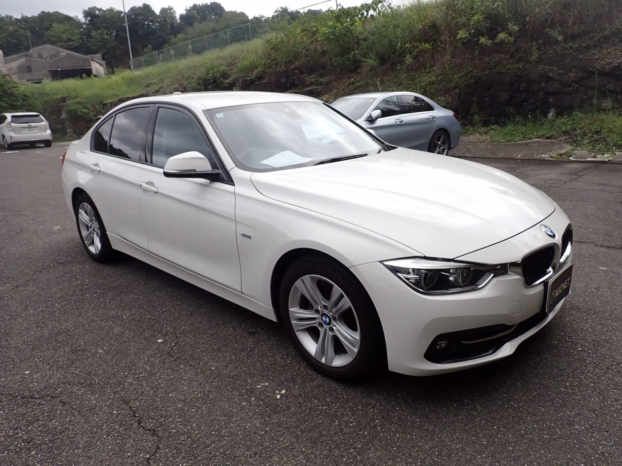 BMW 3-SERIES