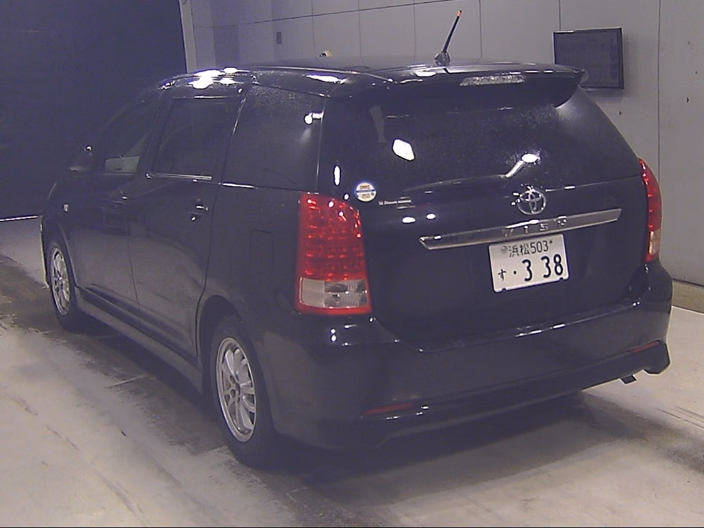 TOYOTA WISH