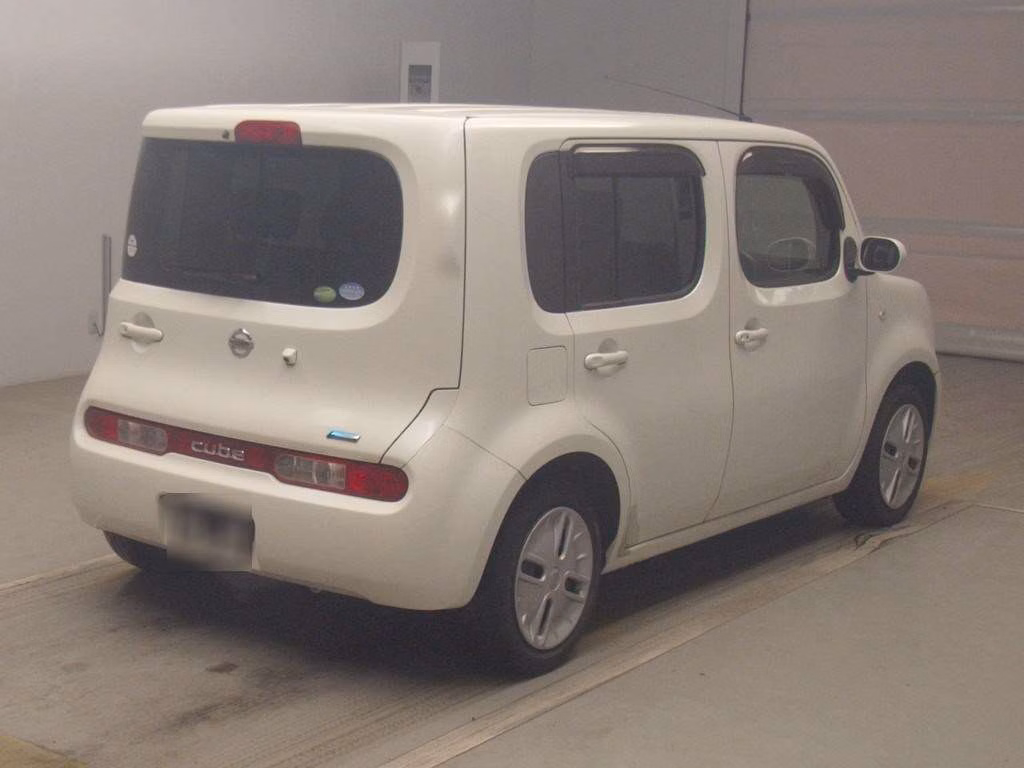 NISSAN CUBE