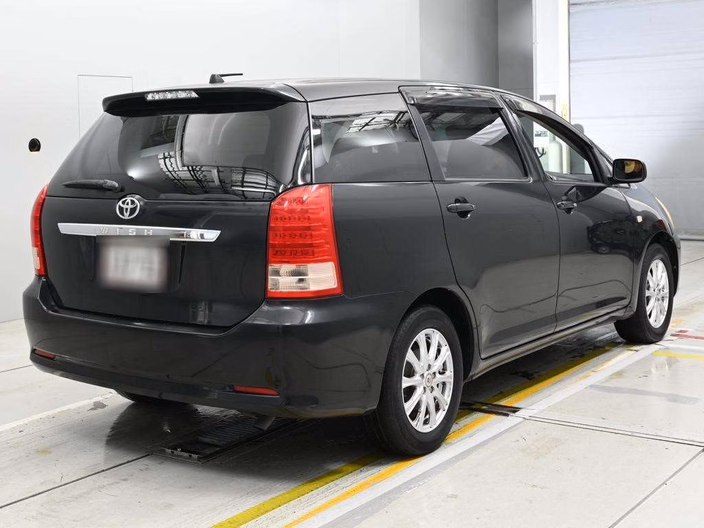 TOYOTA WISH