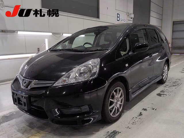 HONDA FIT SHUTTLE