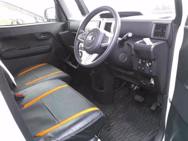 TOYOTA PIXIS MEGA