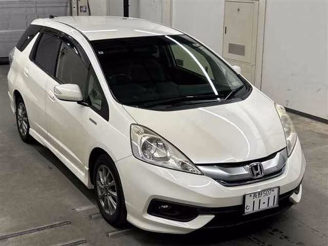HONDA FIT SHUTTLE