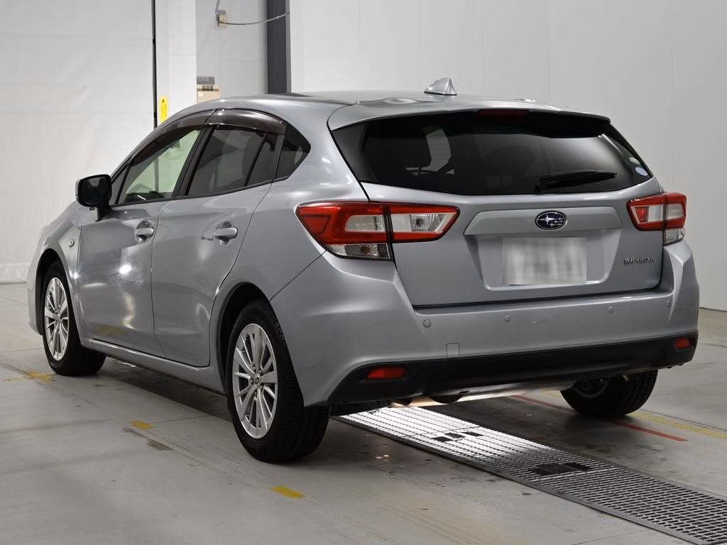 SUBARU IMPREZA