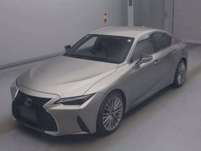 Lexus IS300h
