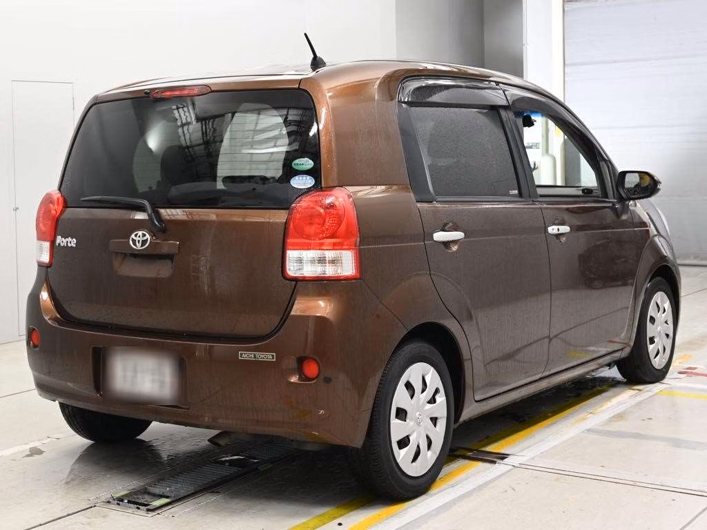 TOYOTA PORTE
