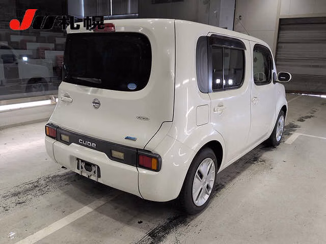 NISSAN CUBE
