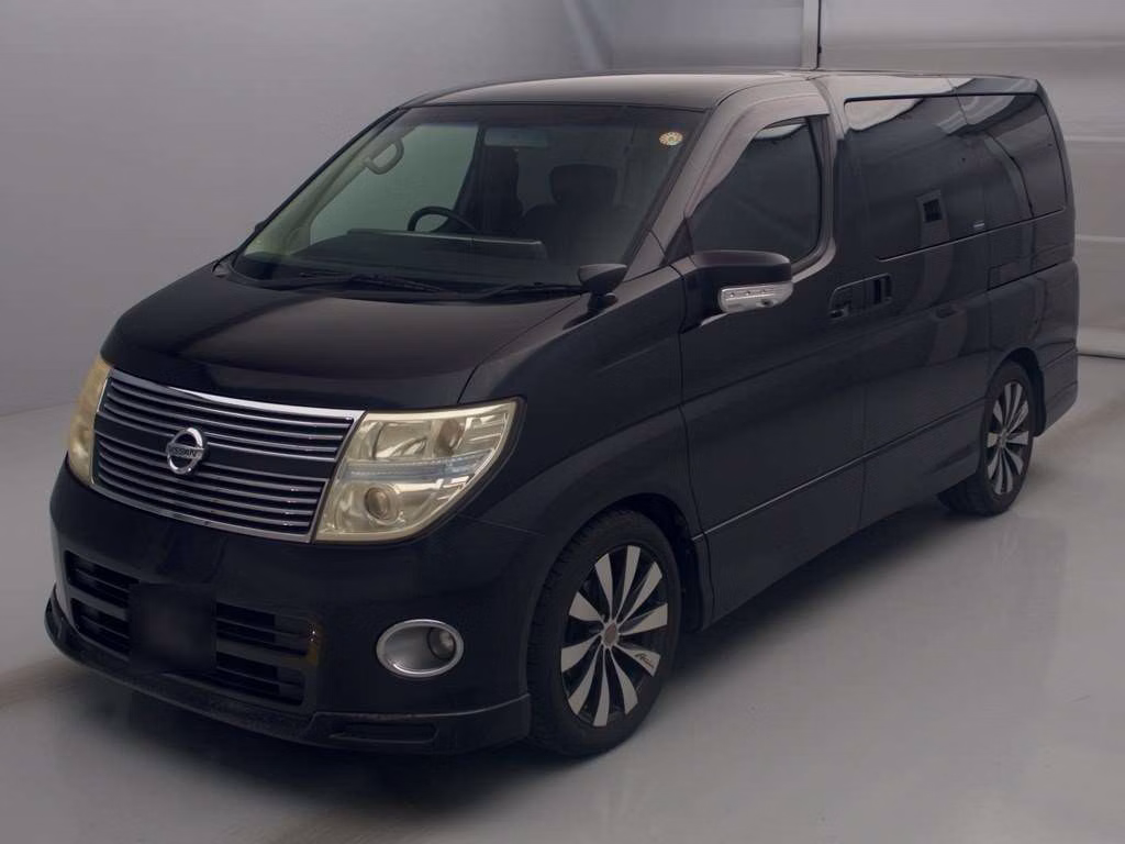 NISSAN ELGRAND