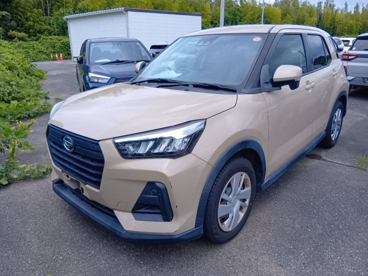 DAIHATSU ROCKY
