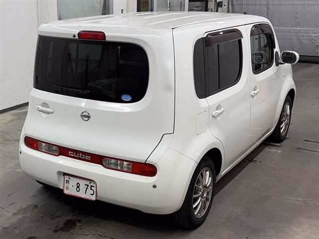 NISSAN CUBE