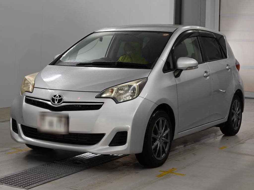 TOYOTA RACTIS