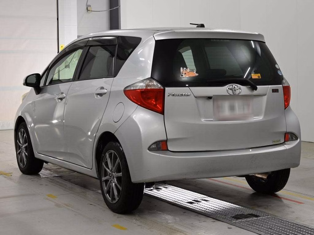 TOYOTA RACTIS