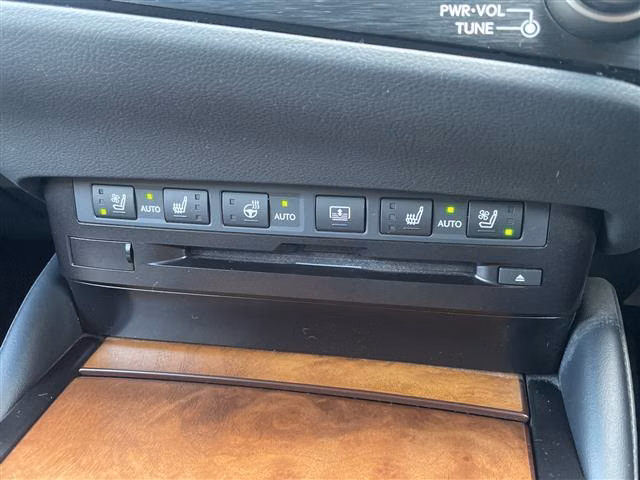 Lexus ES300h