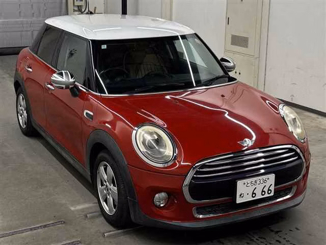 MINI HATCH