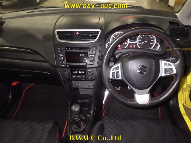 SUZUKI SWIFT