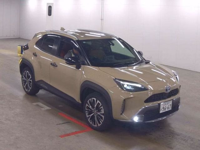 TOYOTA YARIS CROSS