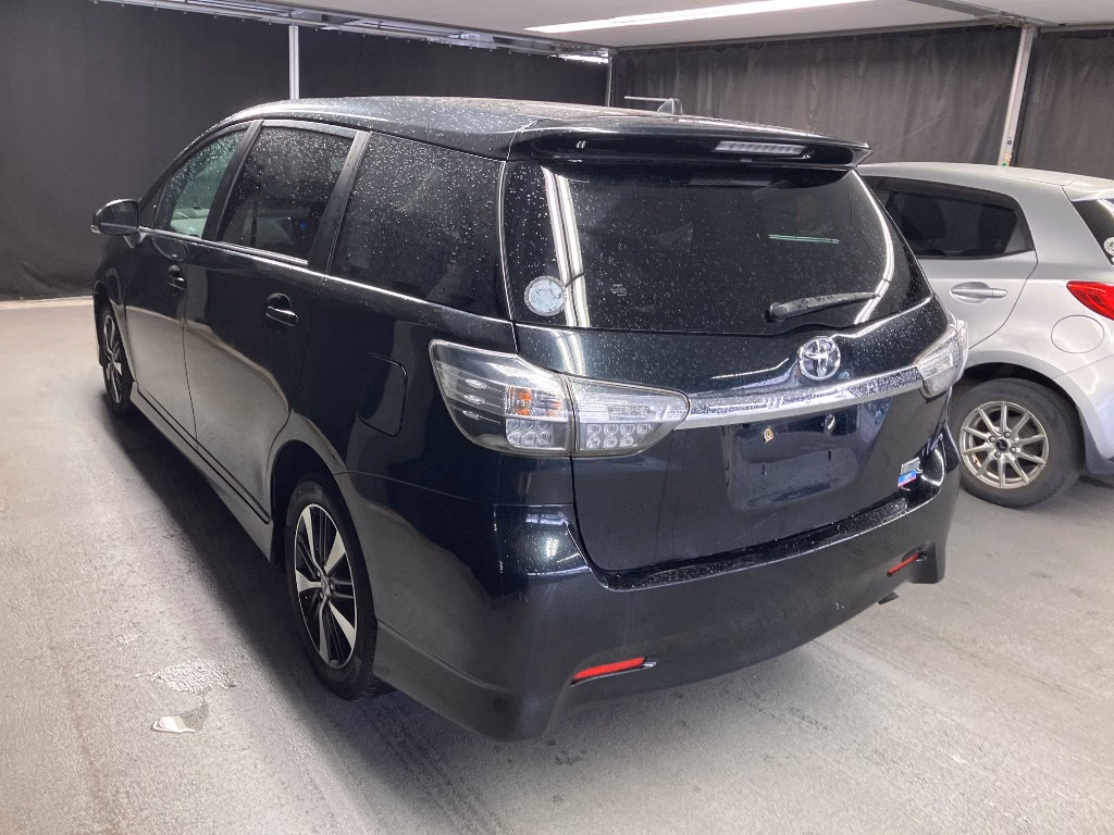 TOYOTA WISH