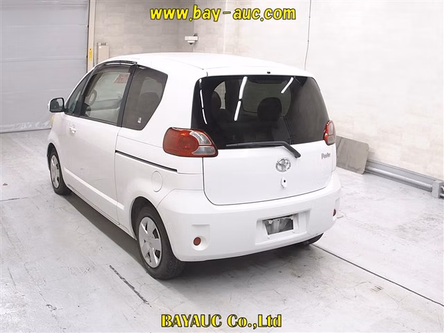 TOYOTA PORTE
