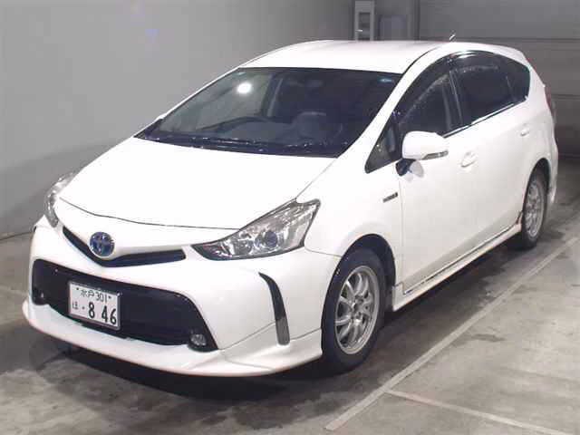 TOYOTA PRIUS ALPHA