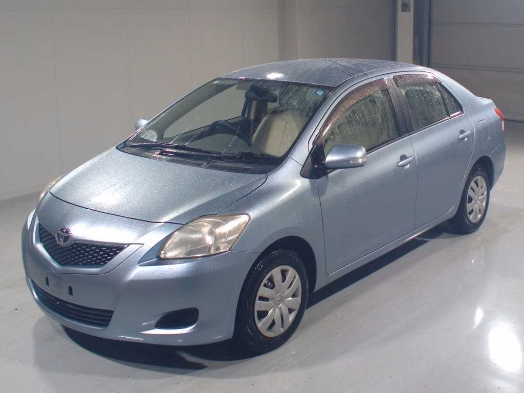 TOYOTA BELTA
