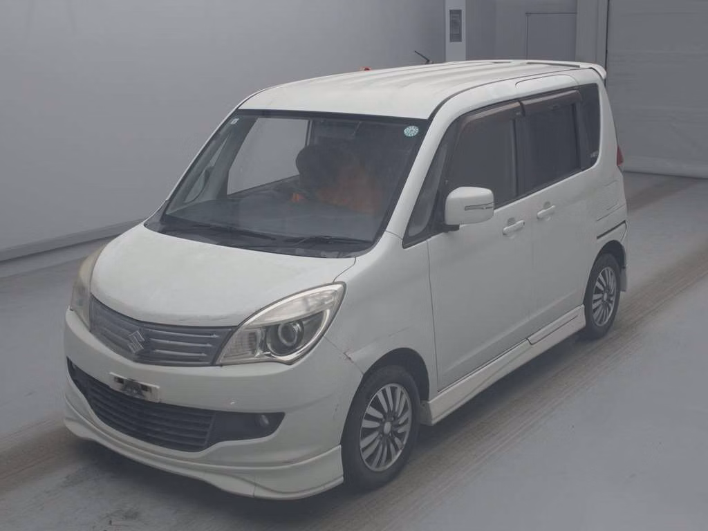 Suzuki Solio