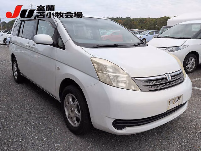 TOYOTA ISIS