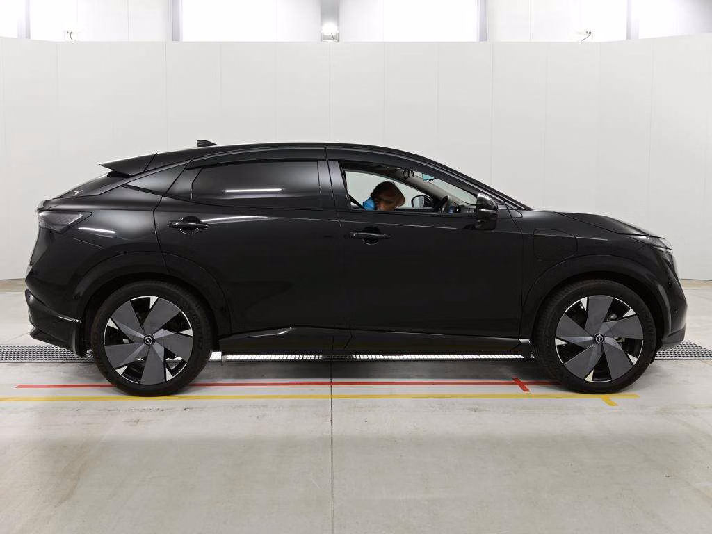 NISSAN ARIYA