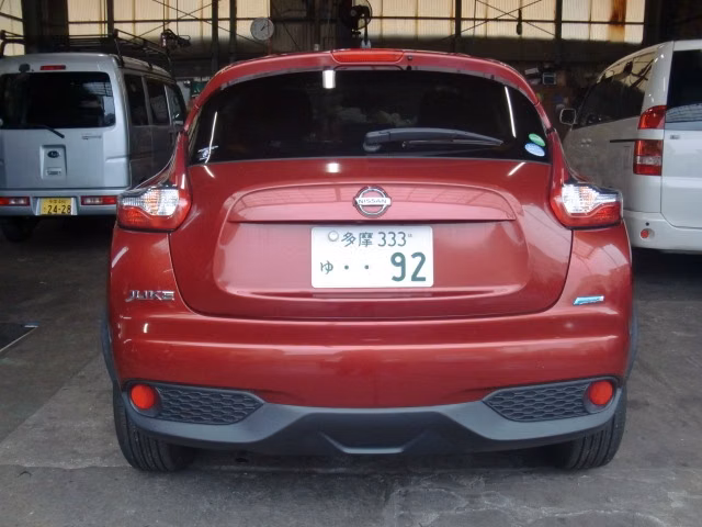 NISSAN JUKE