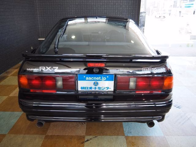Mazda Savanna RX-7