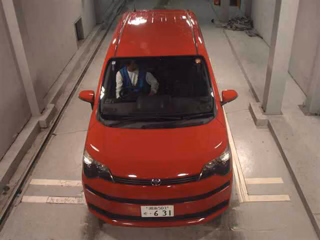 TOYOTA SPADE
