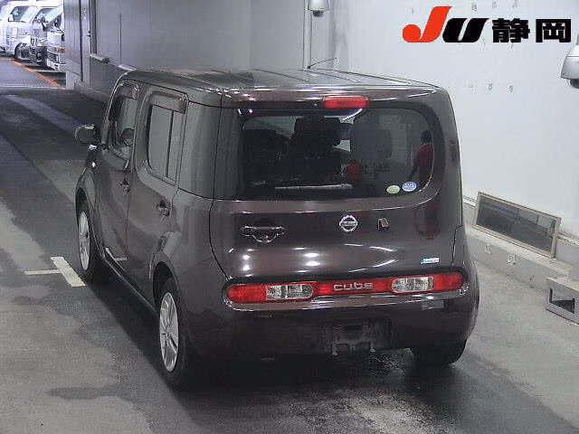 NISSAN CUBE
