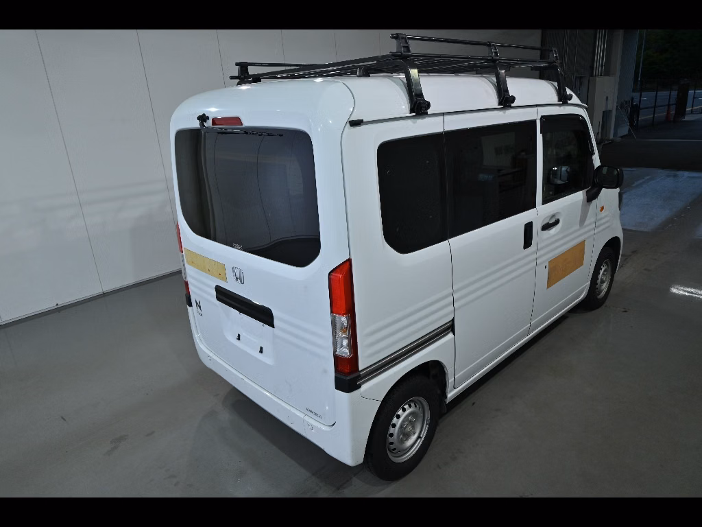 HONDA N-VAN