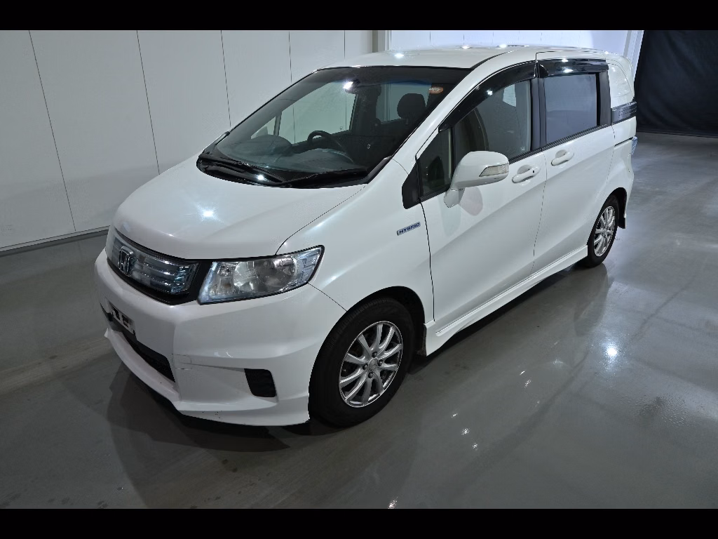 HONDA FREED SPIKE