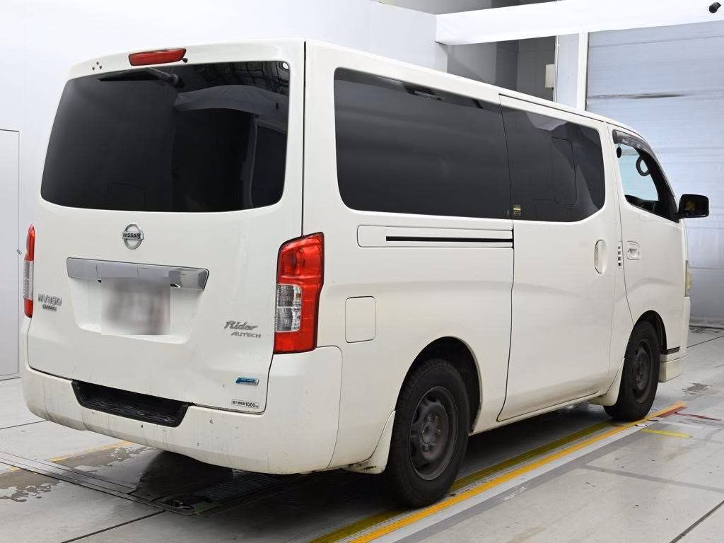 NISSAN NV350 CARAVAN
