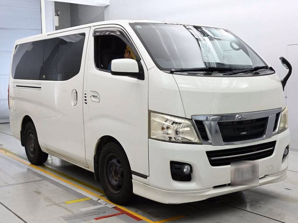 NISSAN NV350 CARAVAN