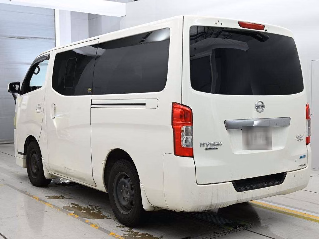 NISSAN NV350 CARAVAN