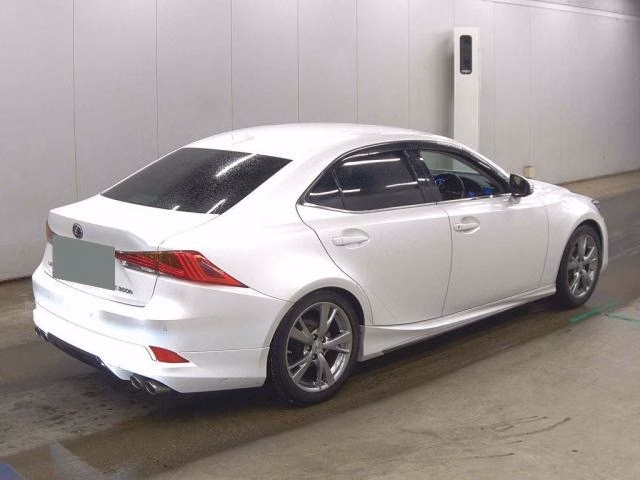 Lexus IS300h