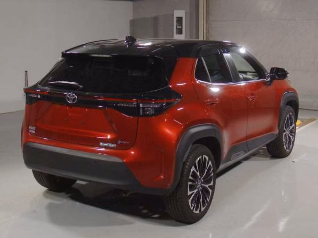TOYOTA YARIS CROSS