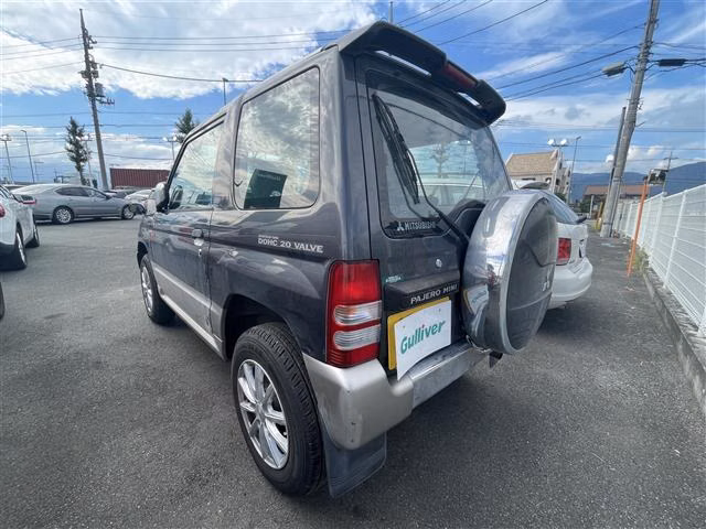 Mitsubishi Pajero Mini
