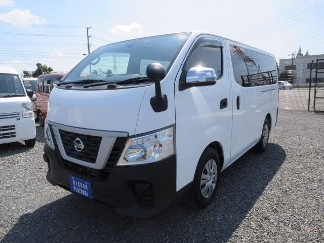 NISSAN NV350 CARAVAN