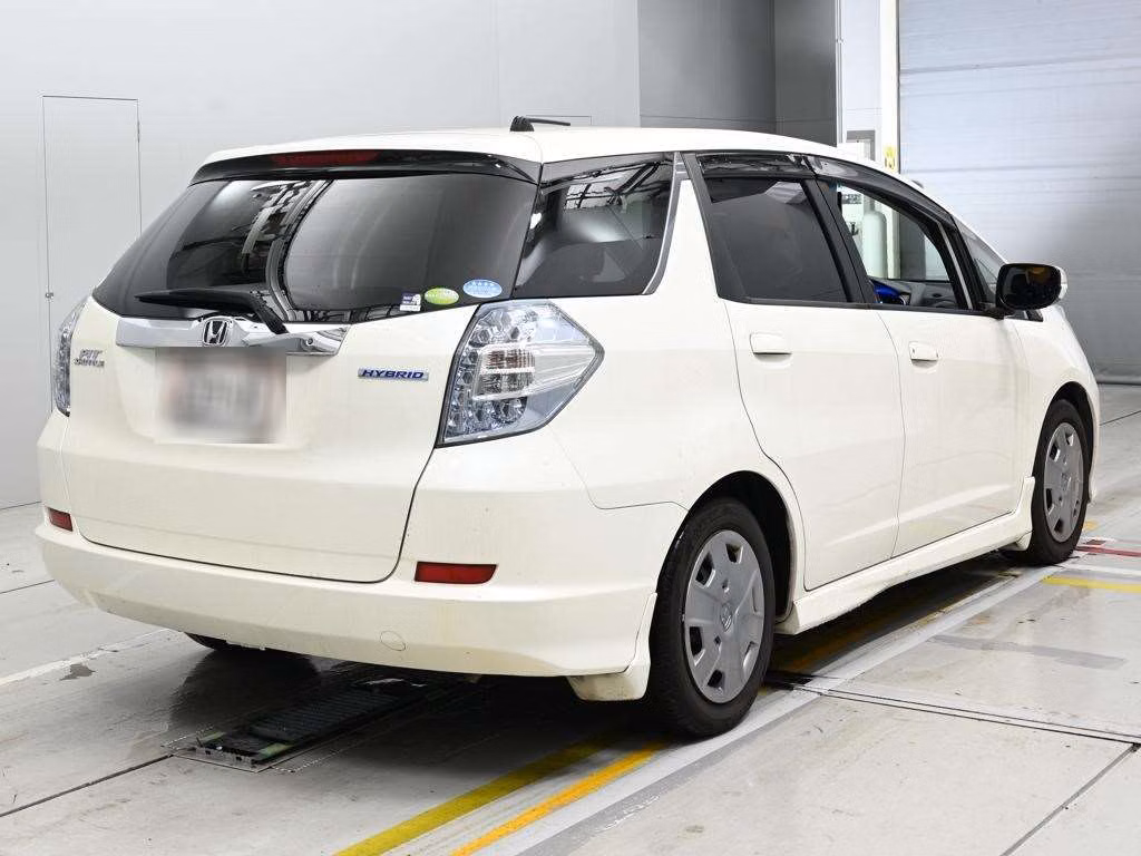 HONDA FIT SHUTTLE