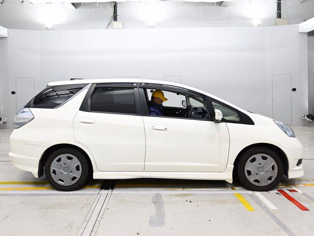 HONDA FIT SHUTTLE