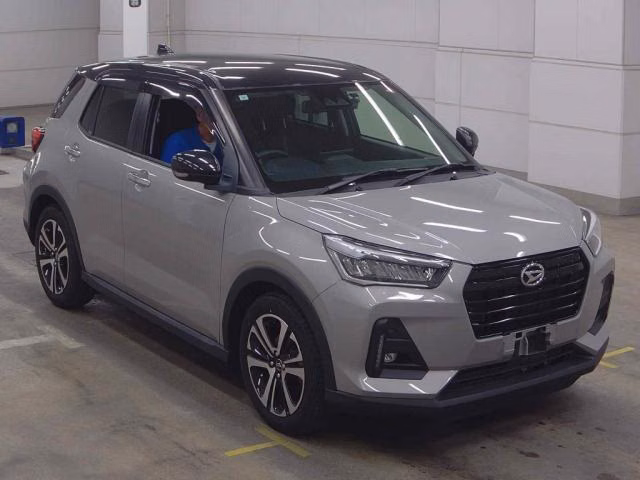 DAIHATSU ROCKY