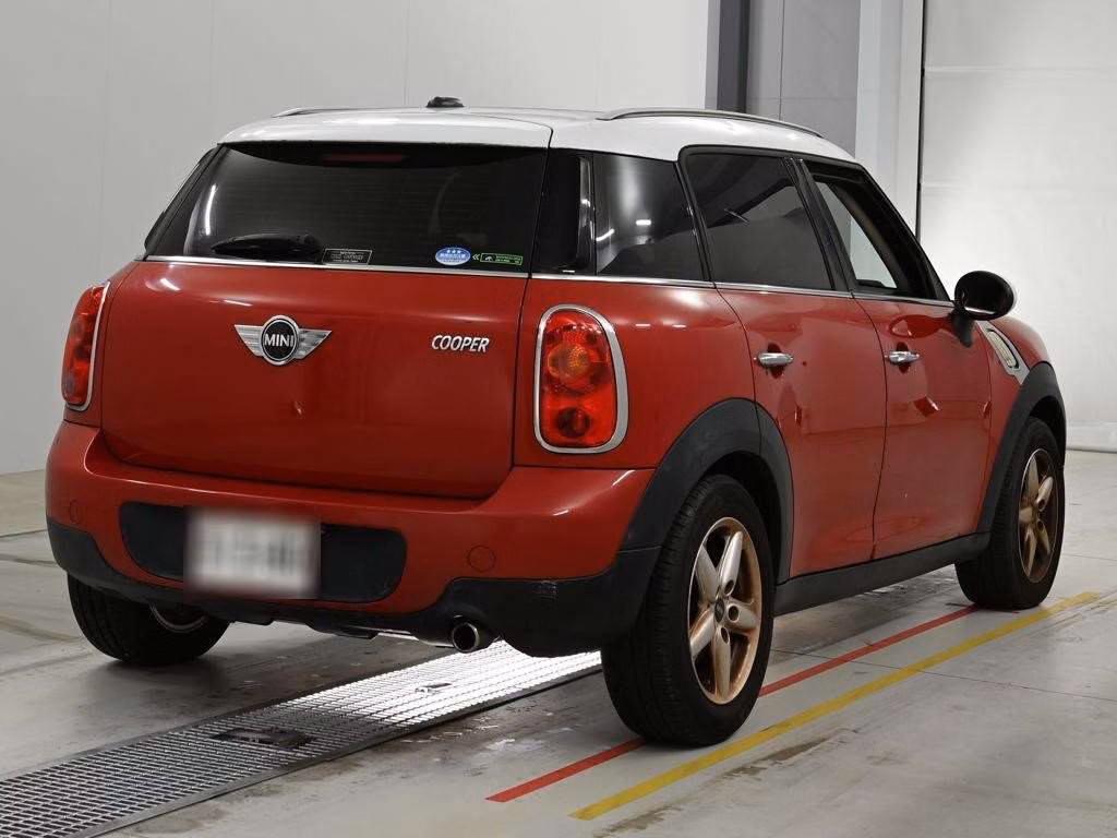 MINI CROSSOVER